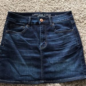 American eagle jean skirt